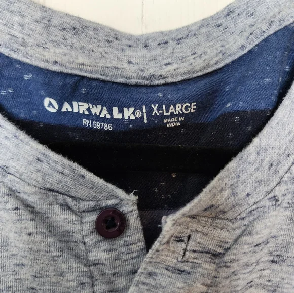 Air walk shirt - Picture 3 of 3